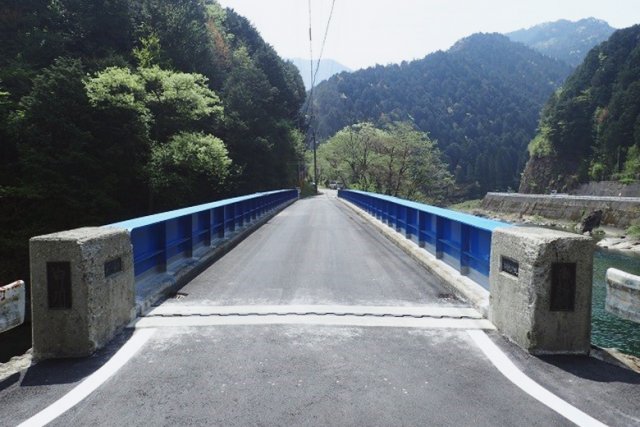 橋梁・道路構造物の補修設計