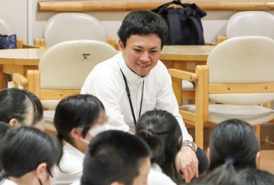 台東区立上野小学校で出前授業を行いました | お知らせ