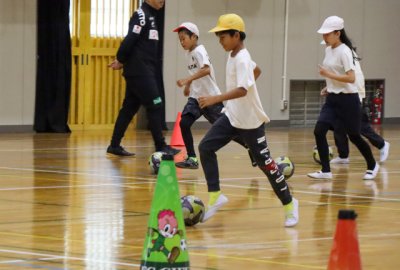 市橋小学校で「防災サッカー教室」を開催しました | お知らせ