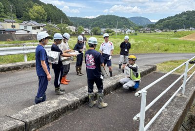 七宗町と連携し、加茂高等学校の生徒が参加する橋梁点検体験を企画・実施しました | お知らせ